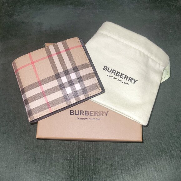 Burberry Wallet (Men's) with ID Card Holder - Picture 1 of 5